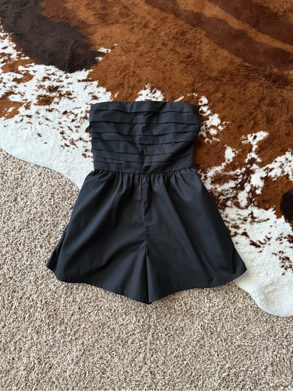 Abercrombie & Fitch PETITE Emerson Ruched Strapless Romper